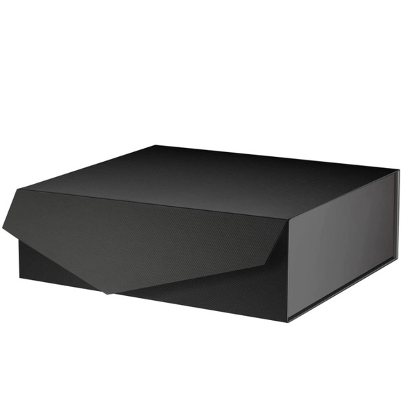 Gift box - Picture 1 of 1